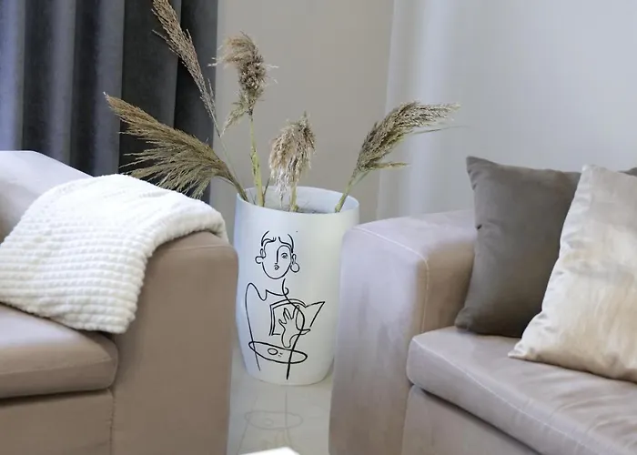 Luxury In 아파트 *